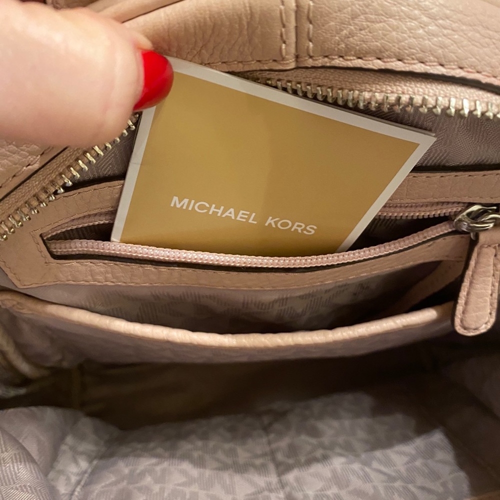 Michael Kors backpack - Picture 5 of 16